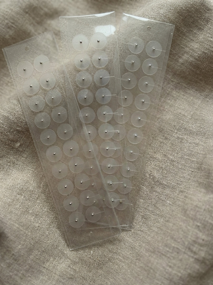 60 pcs.  SIlver Seeds